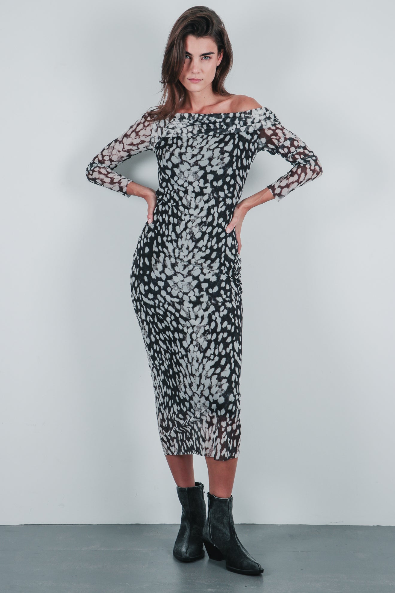 Μίντι φόρεμα από τούλι