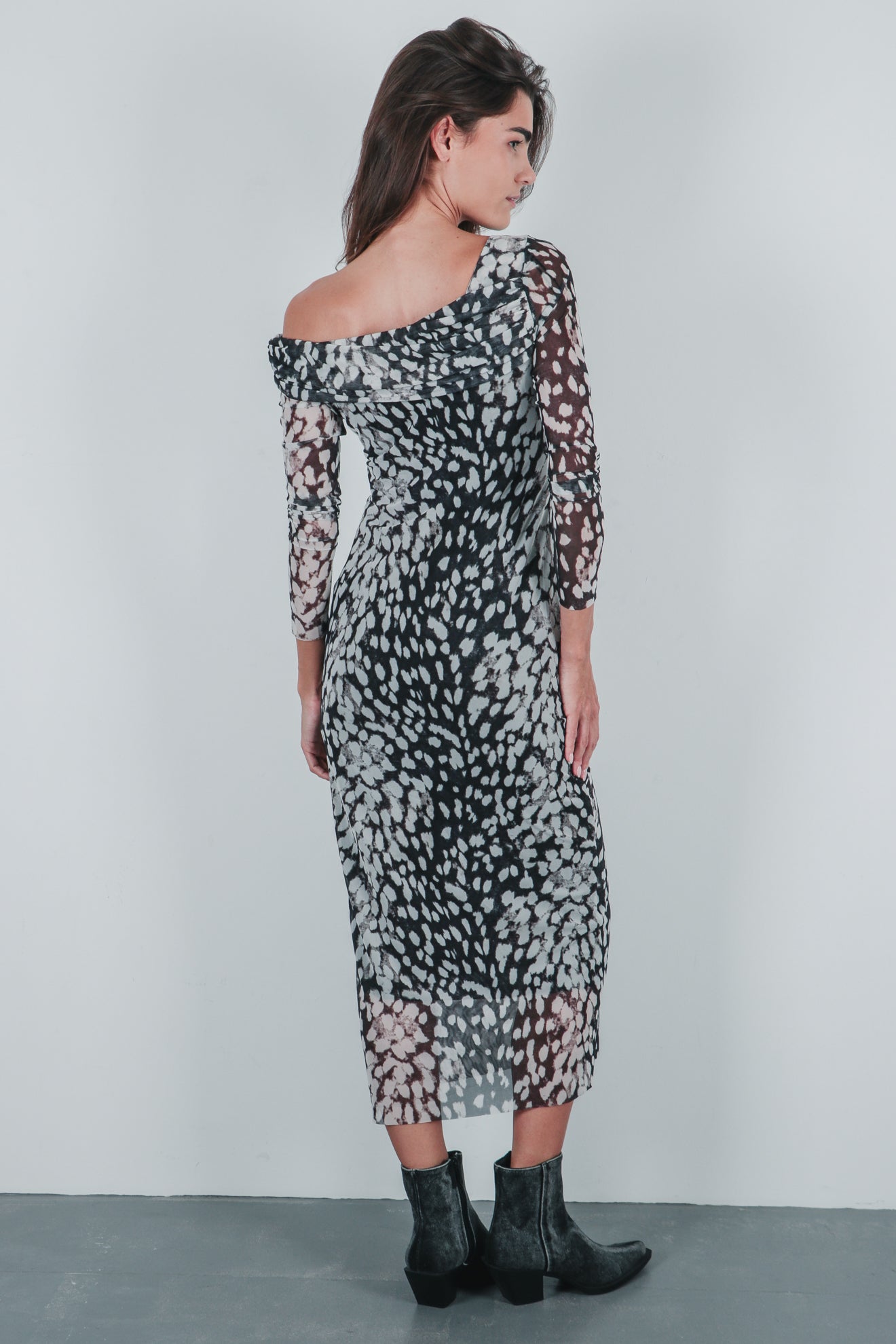 Μίντι φόρεμα από τούλι