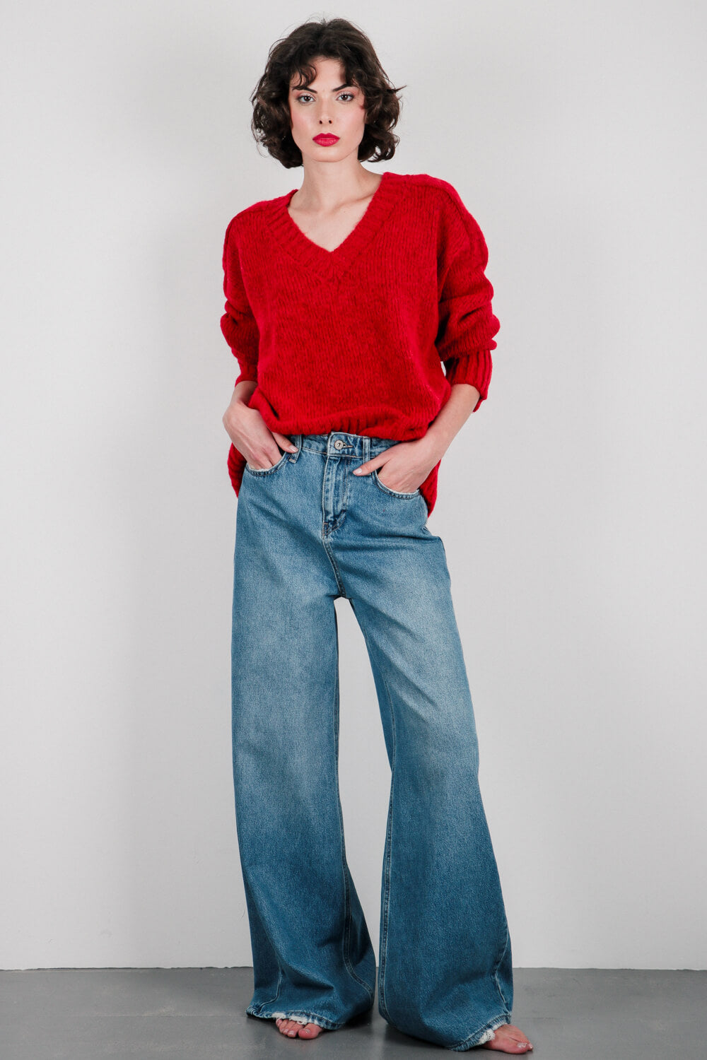 Πουλόβερ με V γιακά