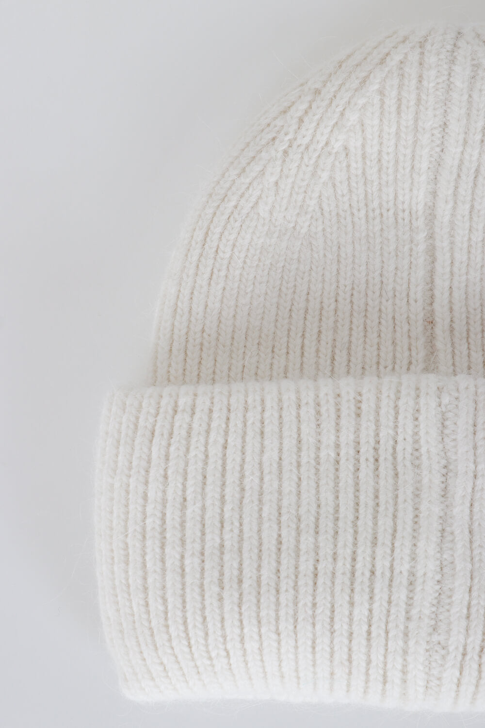 Πλεκτός σκούφος beanie με ρεβέρ