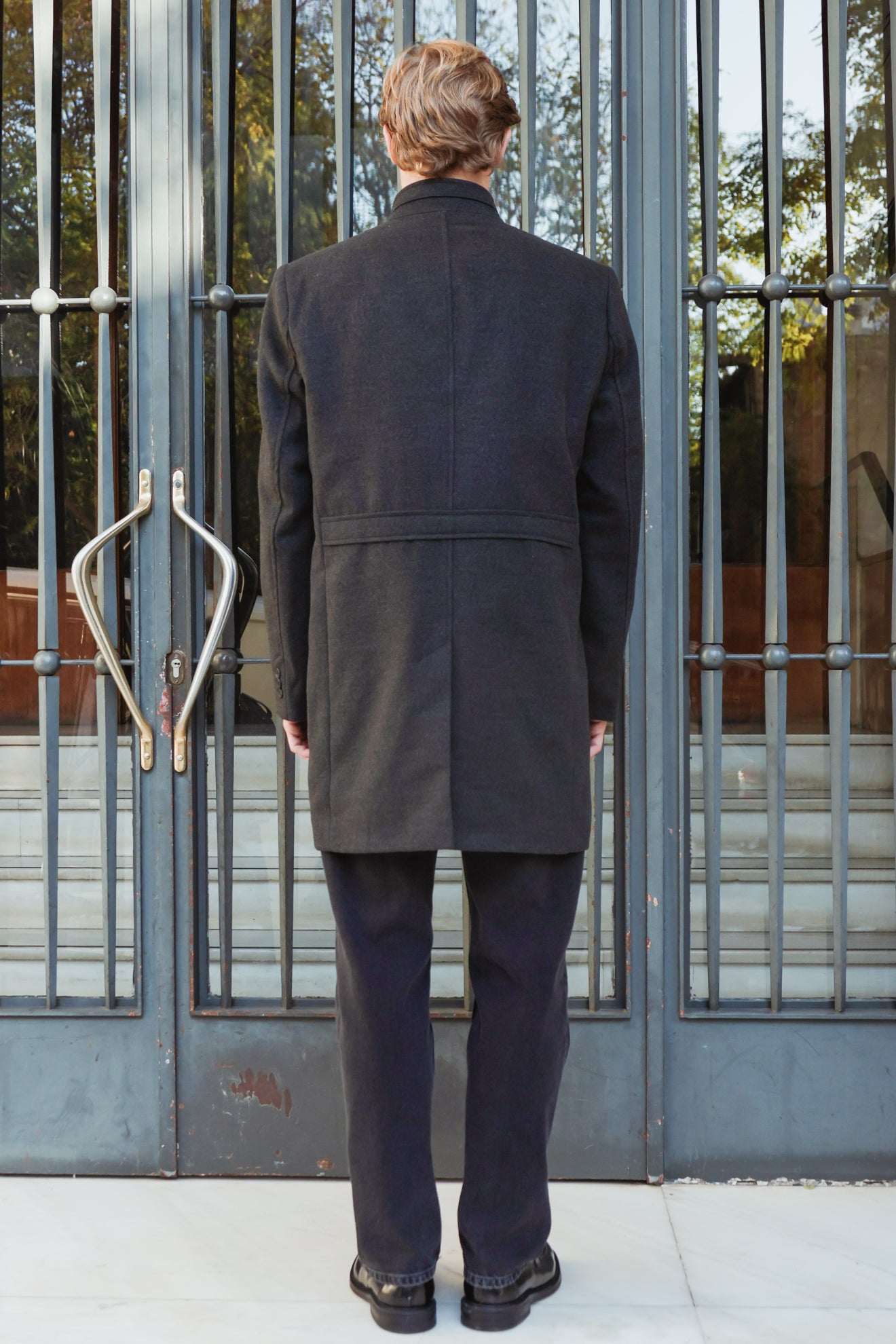 Παλτό με όρθιο γιακά