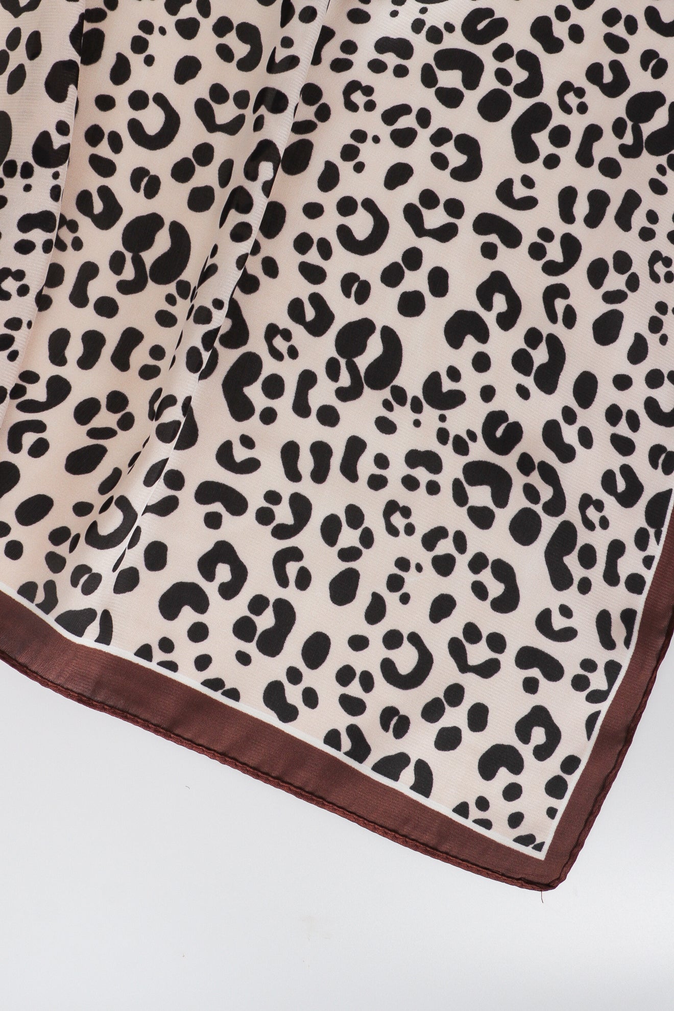 Σατέν μαντήλι animal print