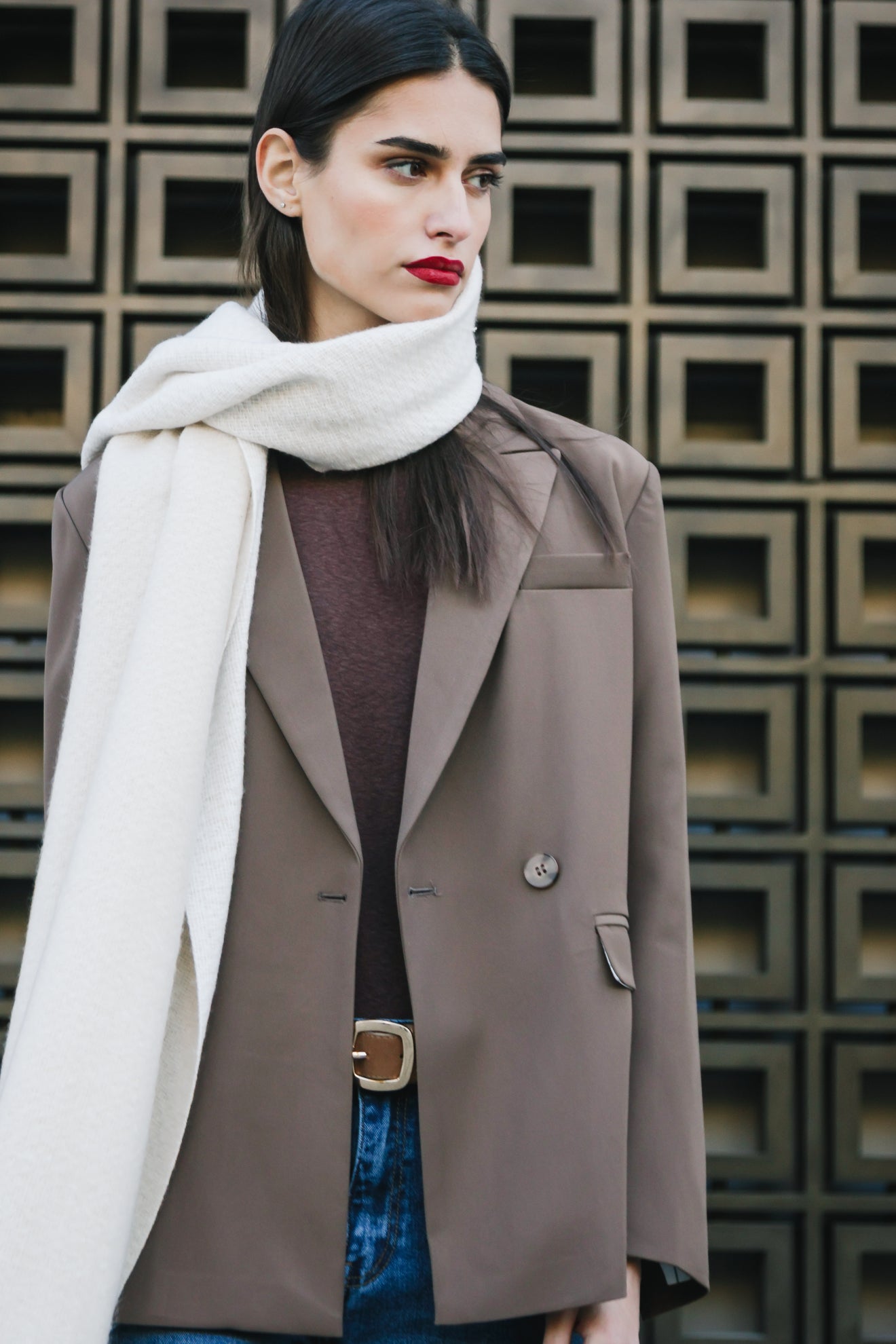 Πλεκτό κασκόλ με κρόσσια