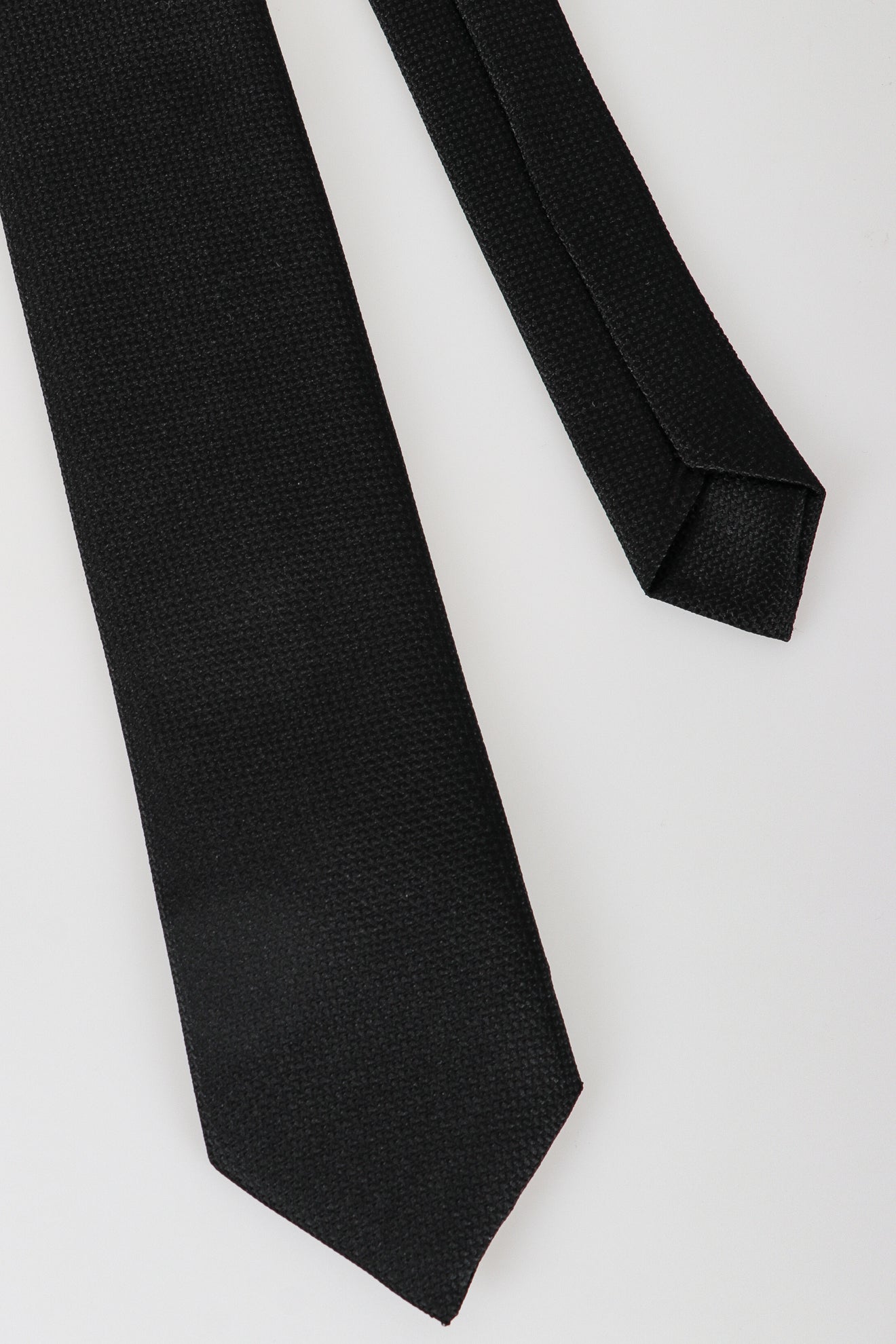 Ανάγλυφη γραβάτα