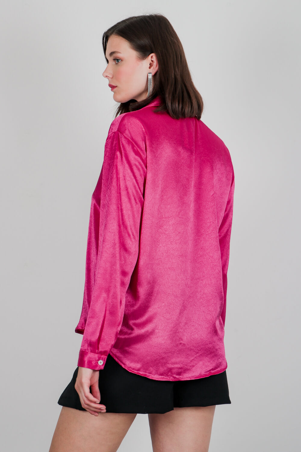 Πουκάμισο σατινέ με όψη τσαλακωμένου