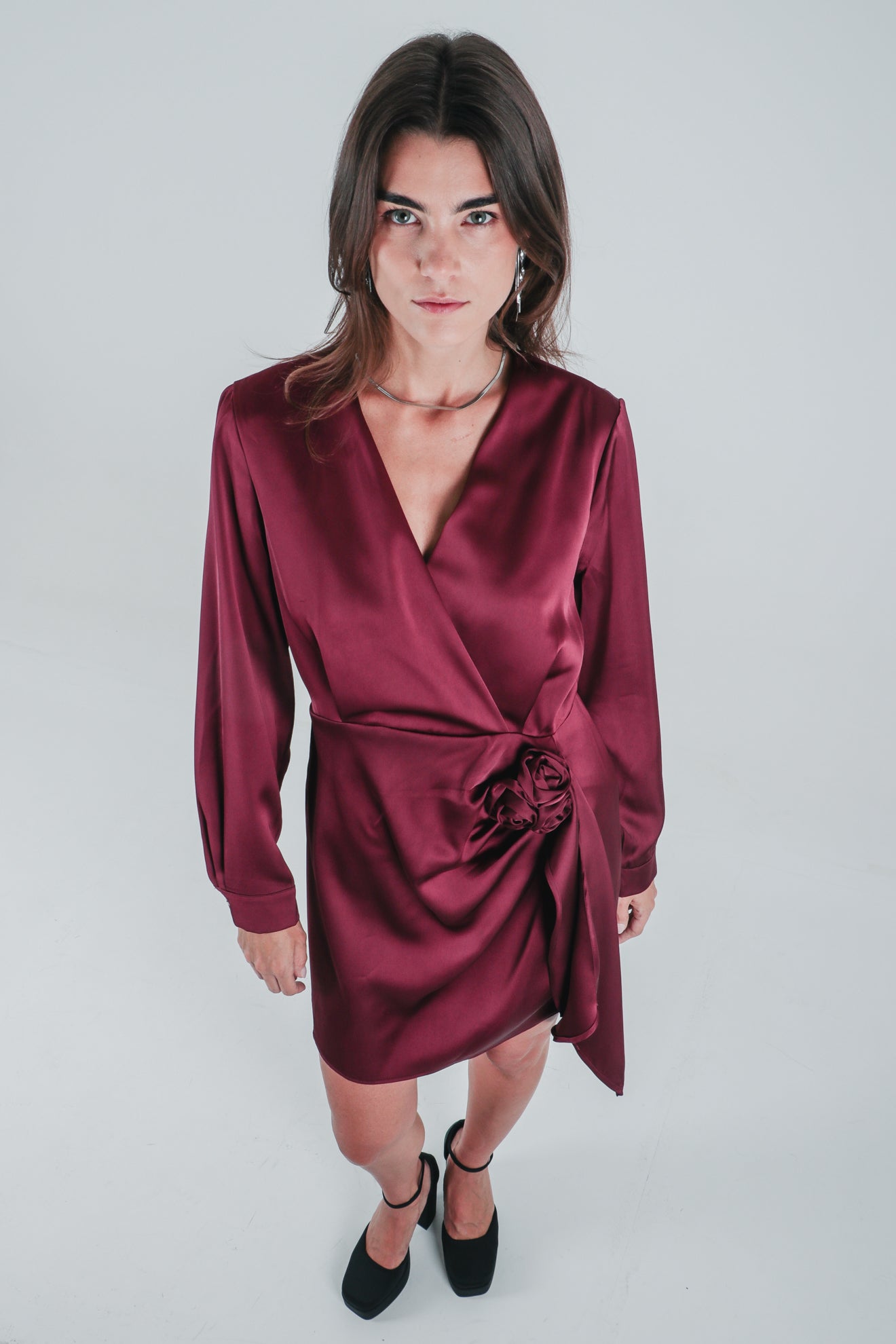 Κρουαζέ μίνι φόρεμα σατέν