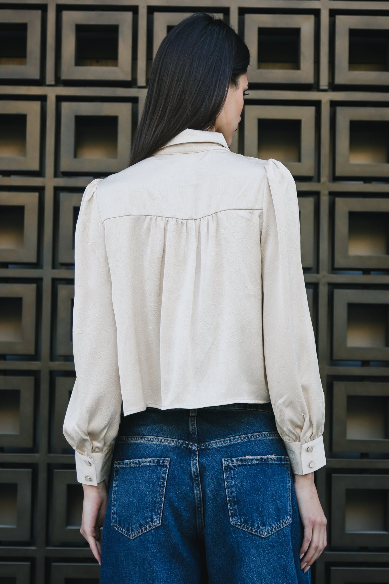 Πουκάμισο με τσαλακωμένη όψη