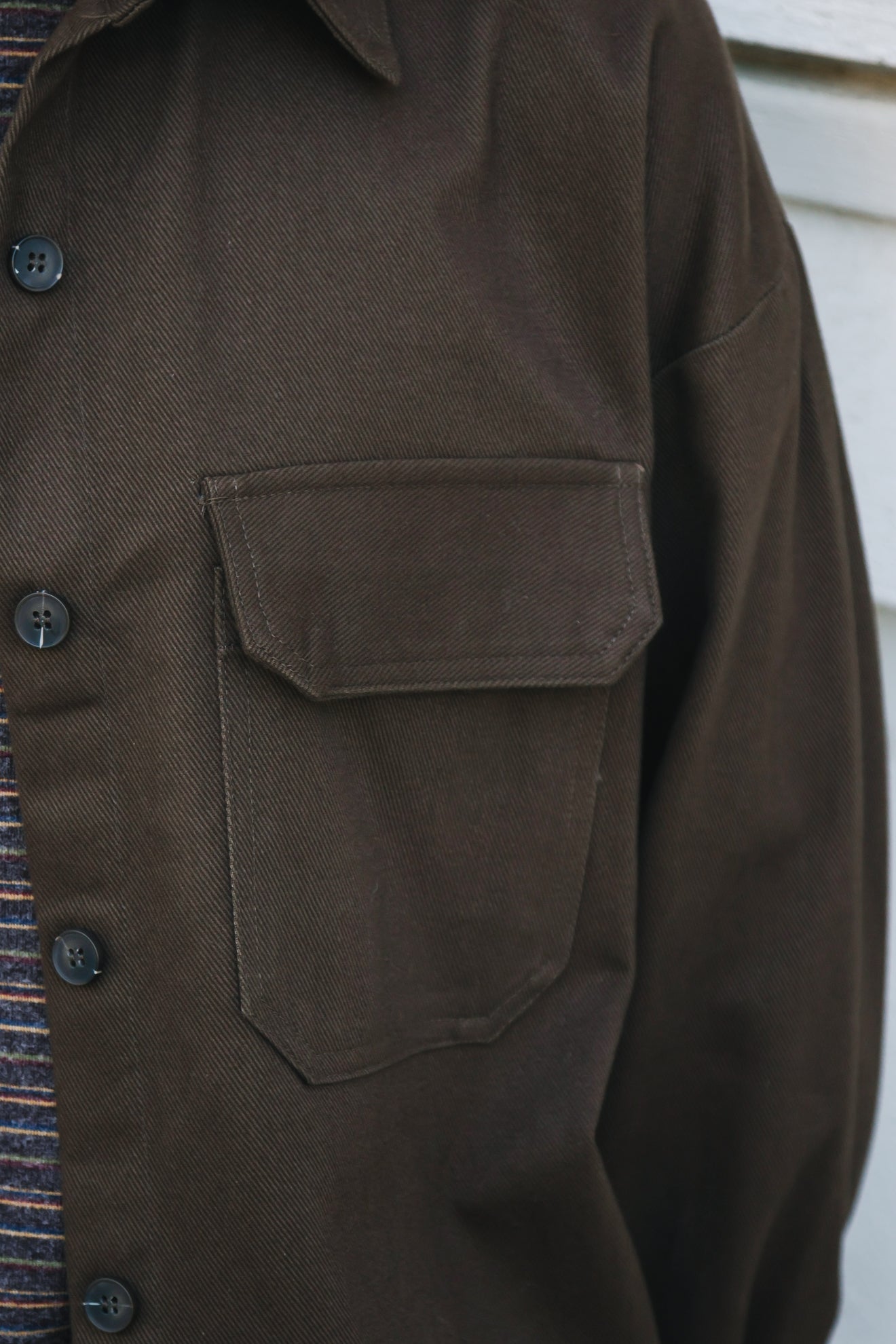 Βαμβακερό overshirt σε άνετη γραμμή