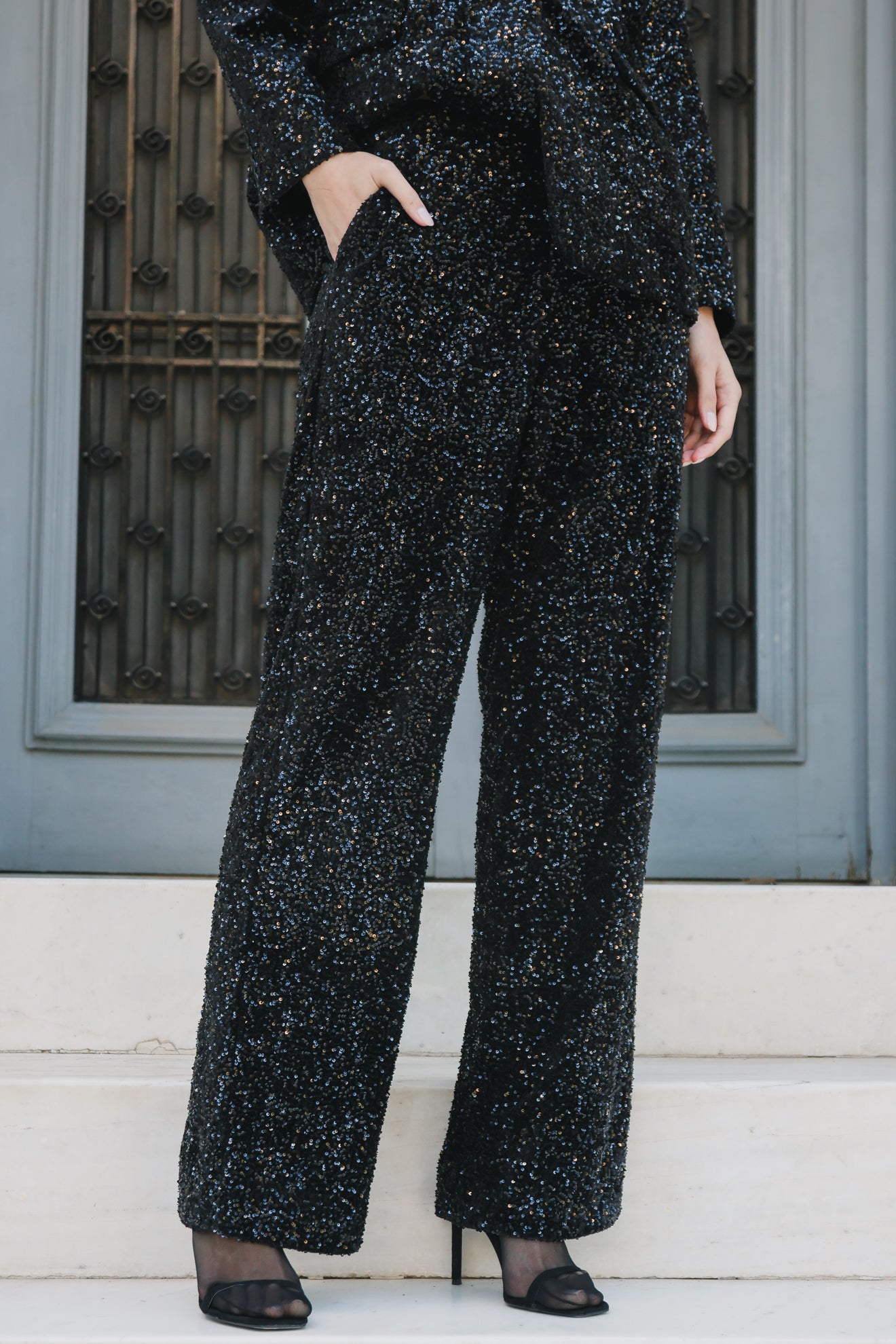 Παντελόνι κοστουμιού με πούλιες