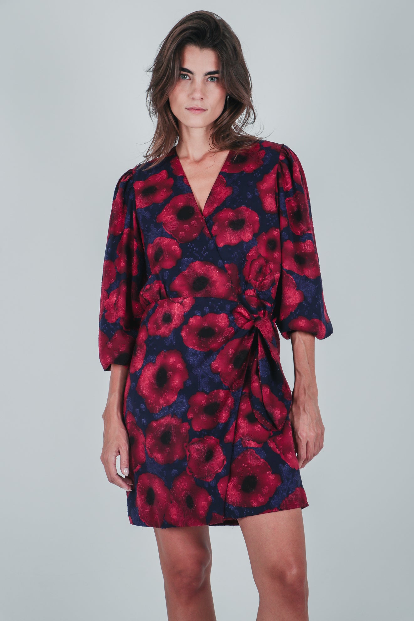 Κρουαζέ μίνι φόρεμα εμπριμέ