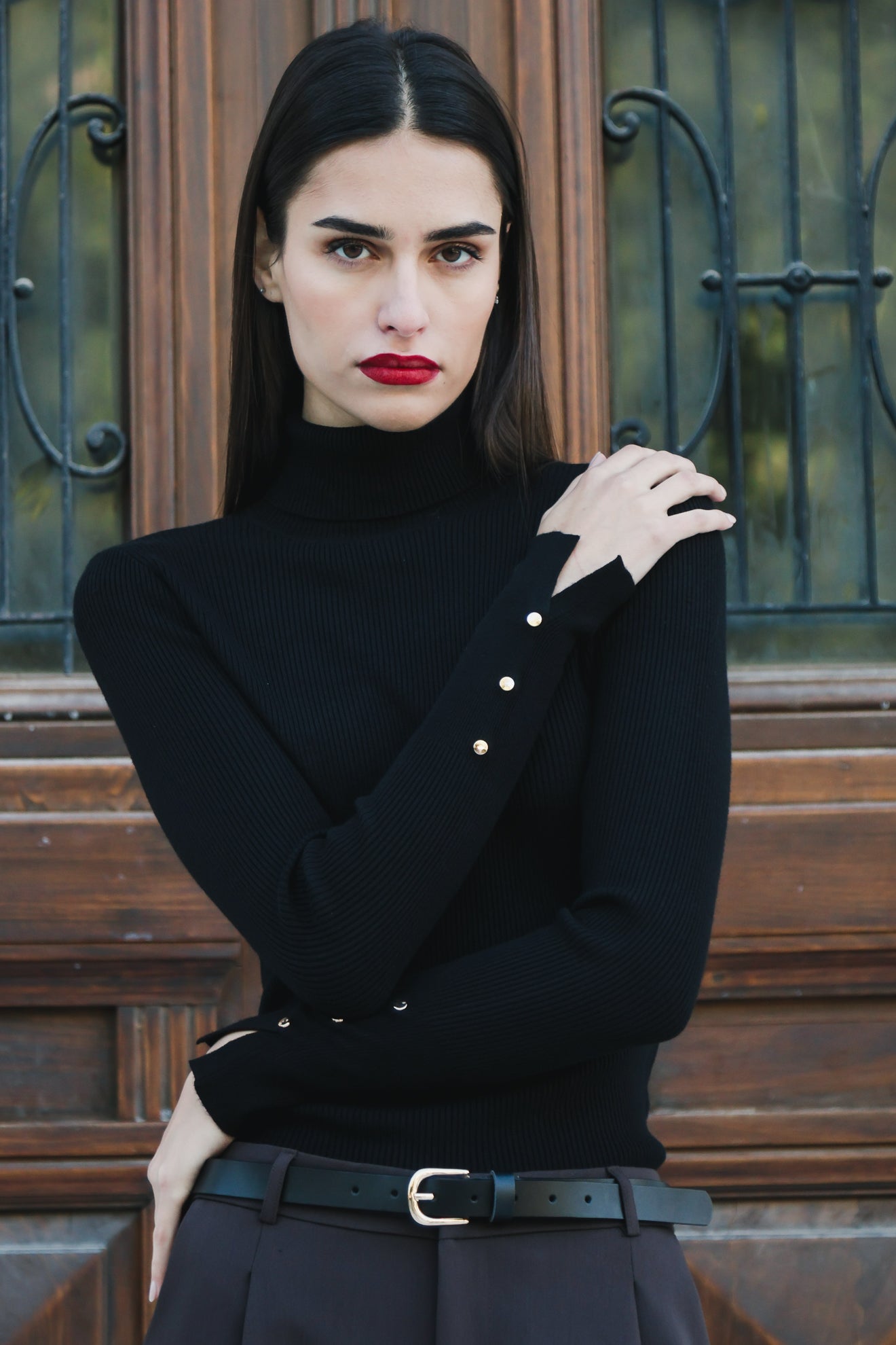 Πλεκτό ριπ με ψηλό λαιμό