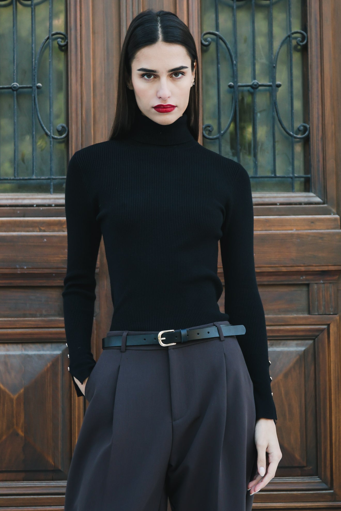 Πλεκτό ριπ με ψηλό λαιμό