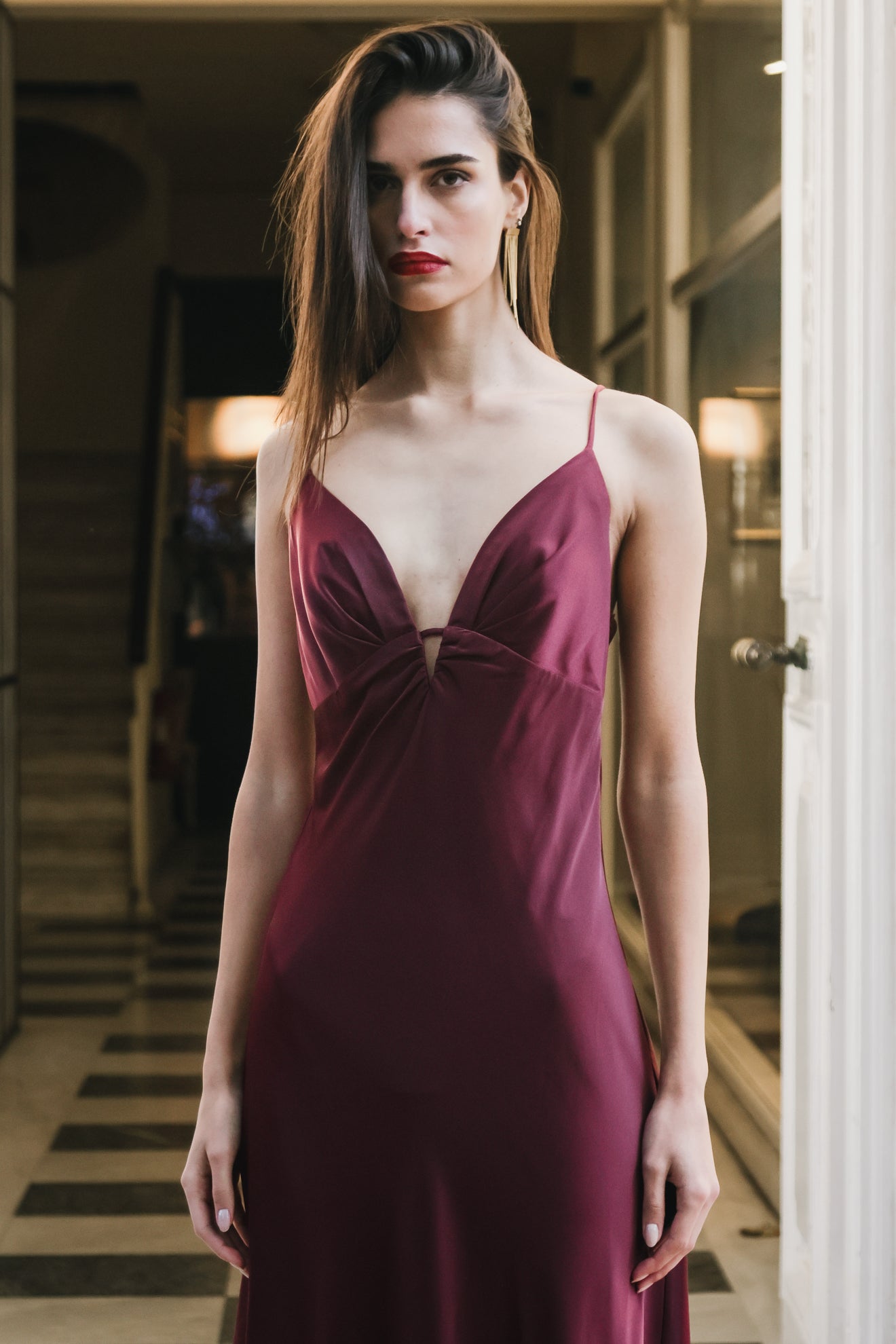 Φόρεμα σατέν μάξι