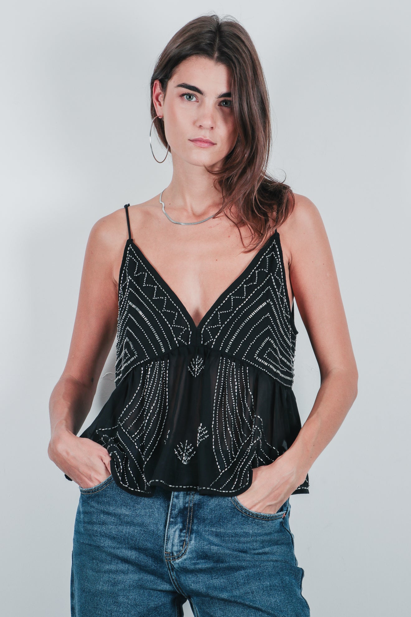 Τοπ με χάντρες σε αντίθεση