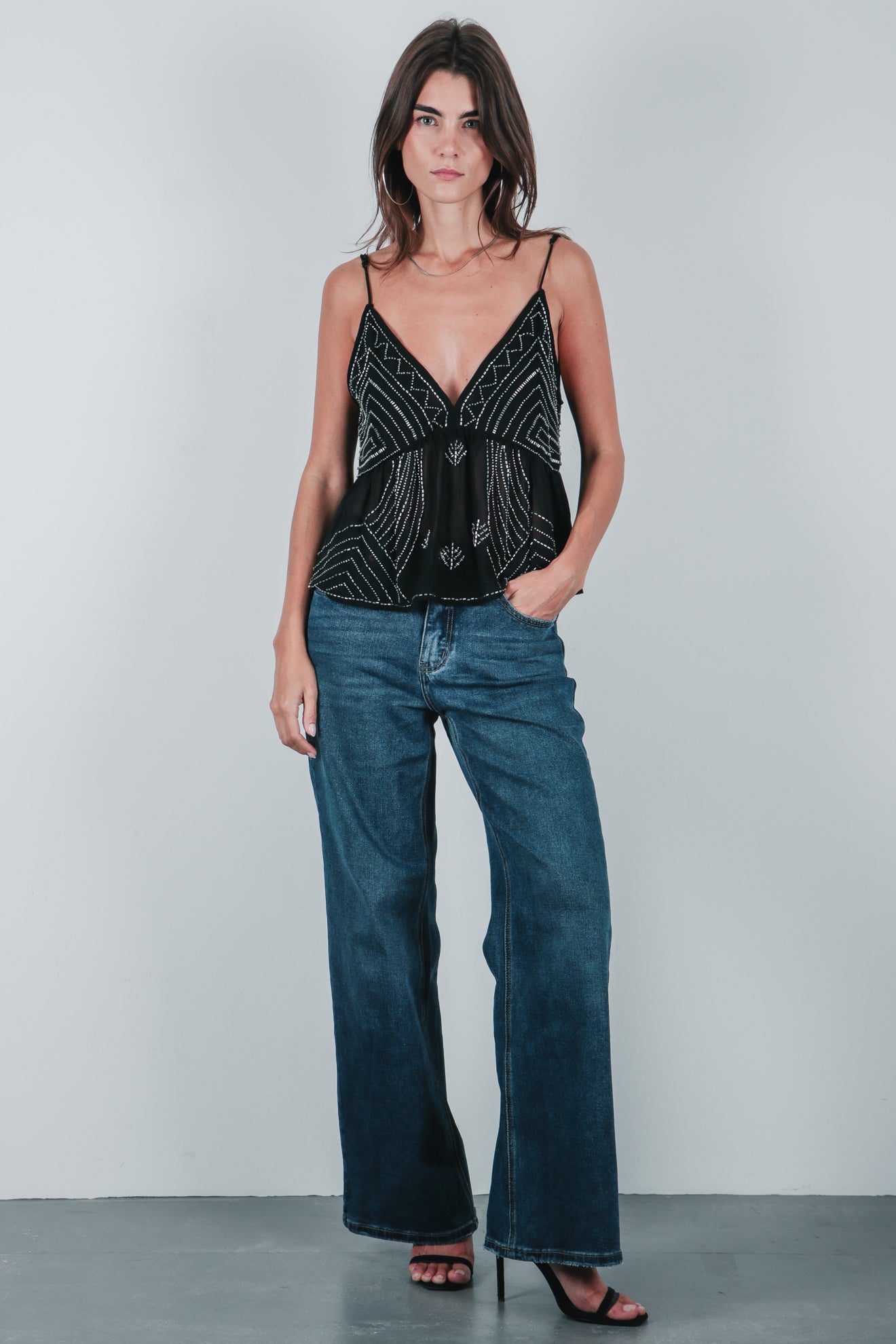 Τοπ με χάντρες σε αντίθεση