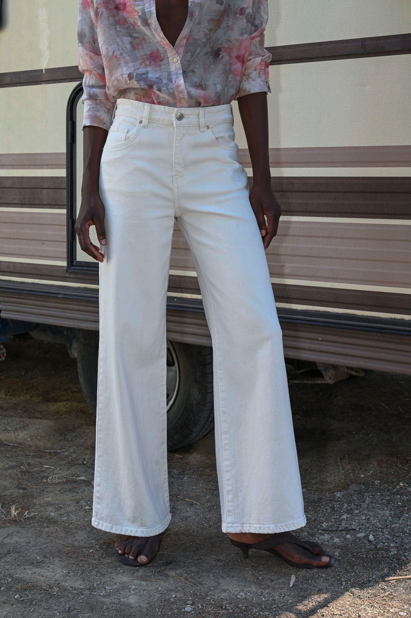 Τζιν wide leg μεσαία μέση
