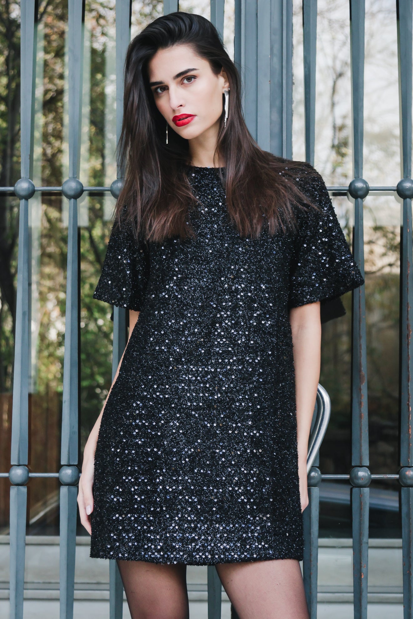 Κοντό φόρεμα με πούλιες