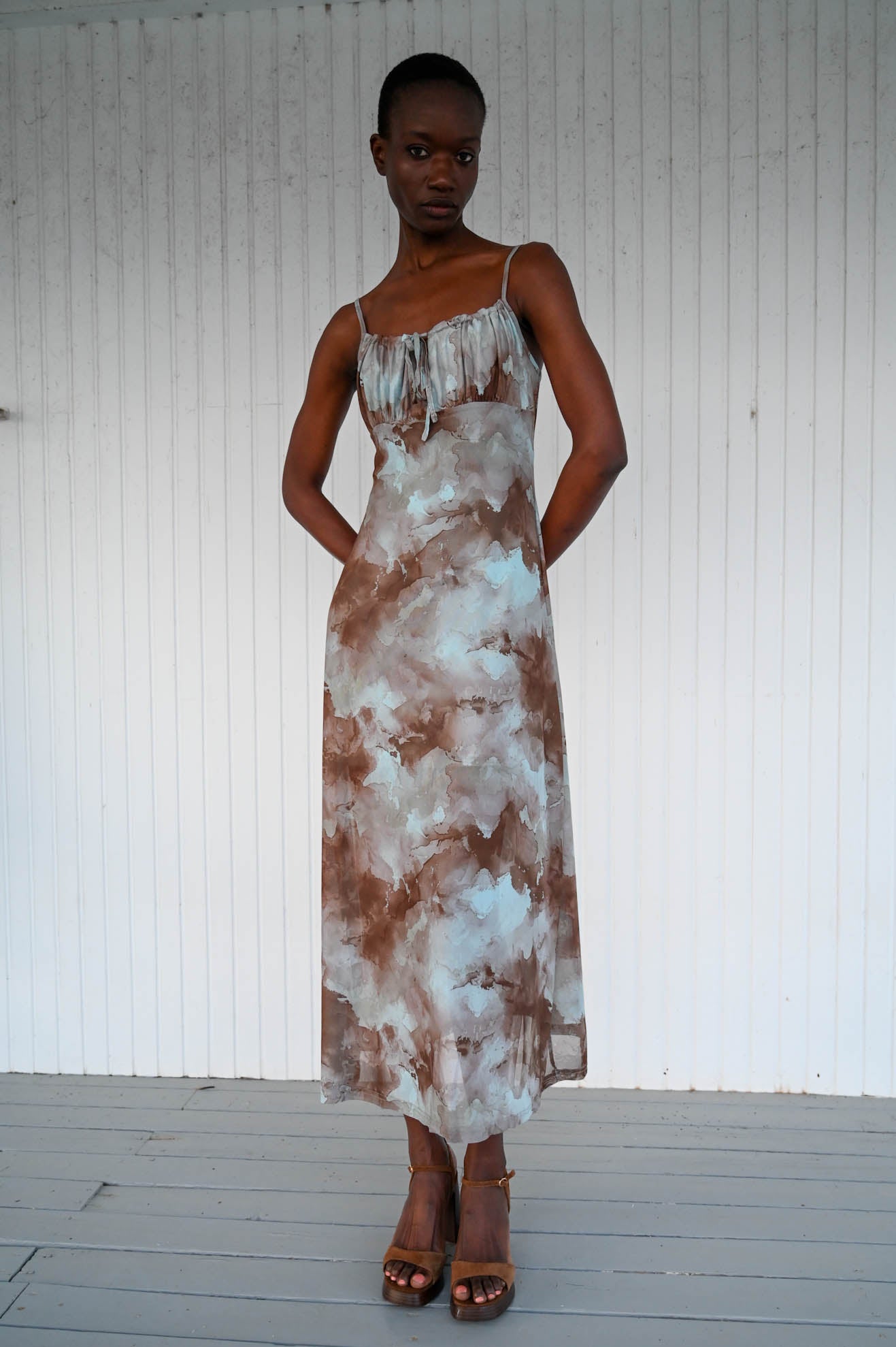 Μίντι φόρεμα από τούλι