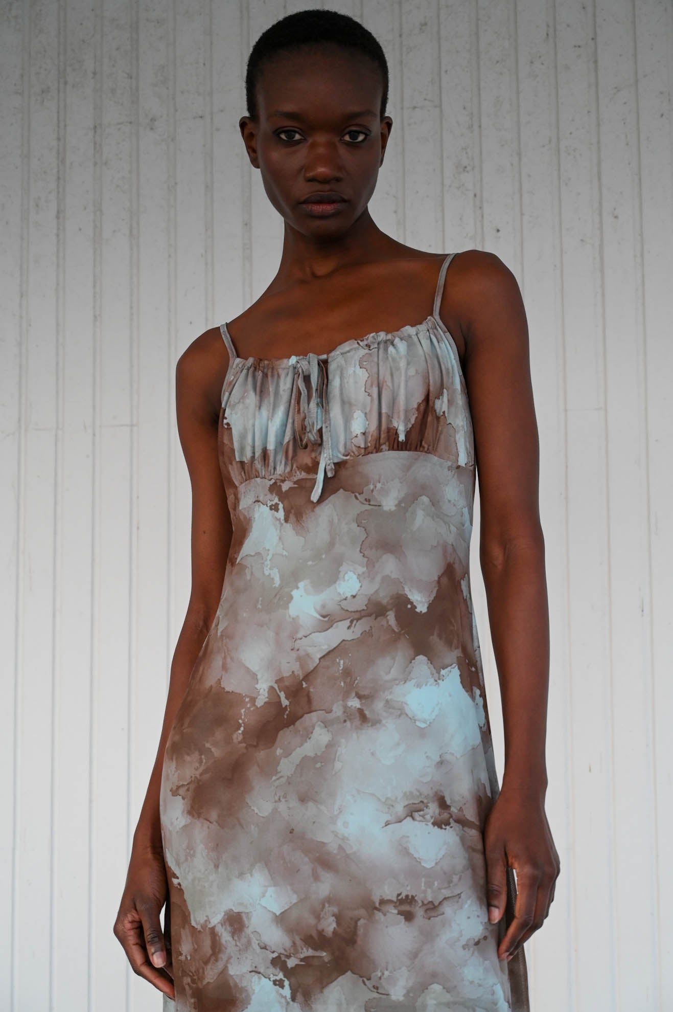 Μίντι φόρεμα από τούλι