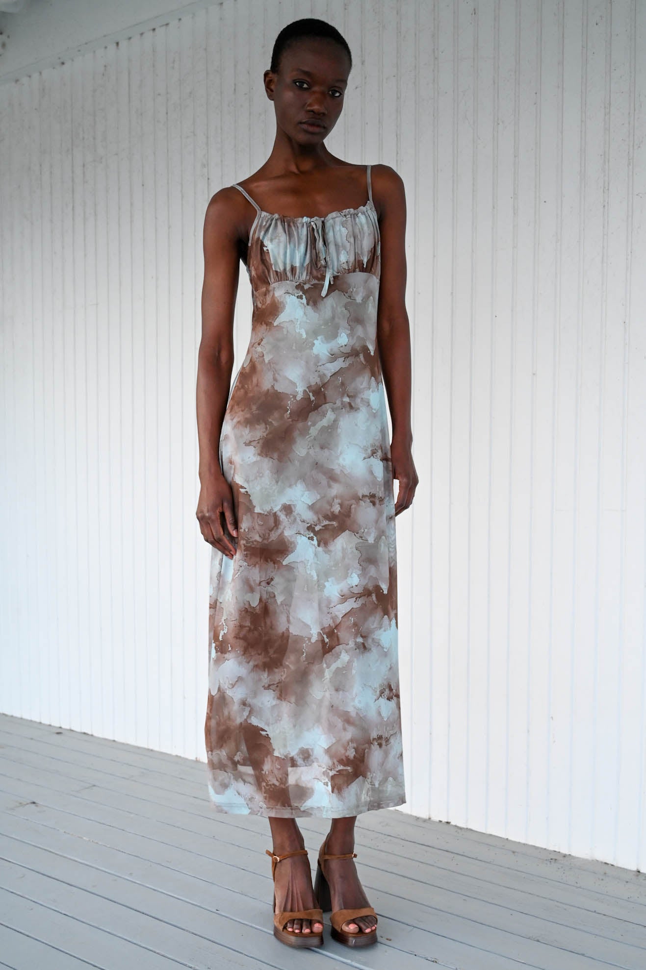 Μίντι φόρεμα από τούλι