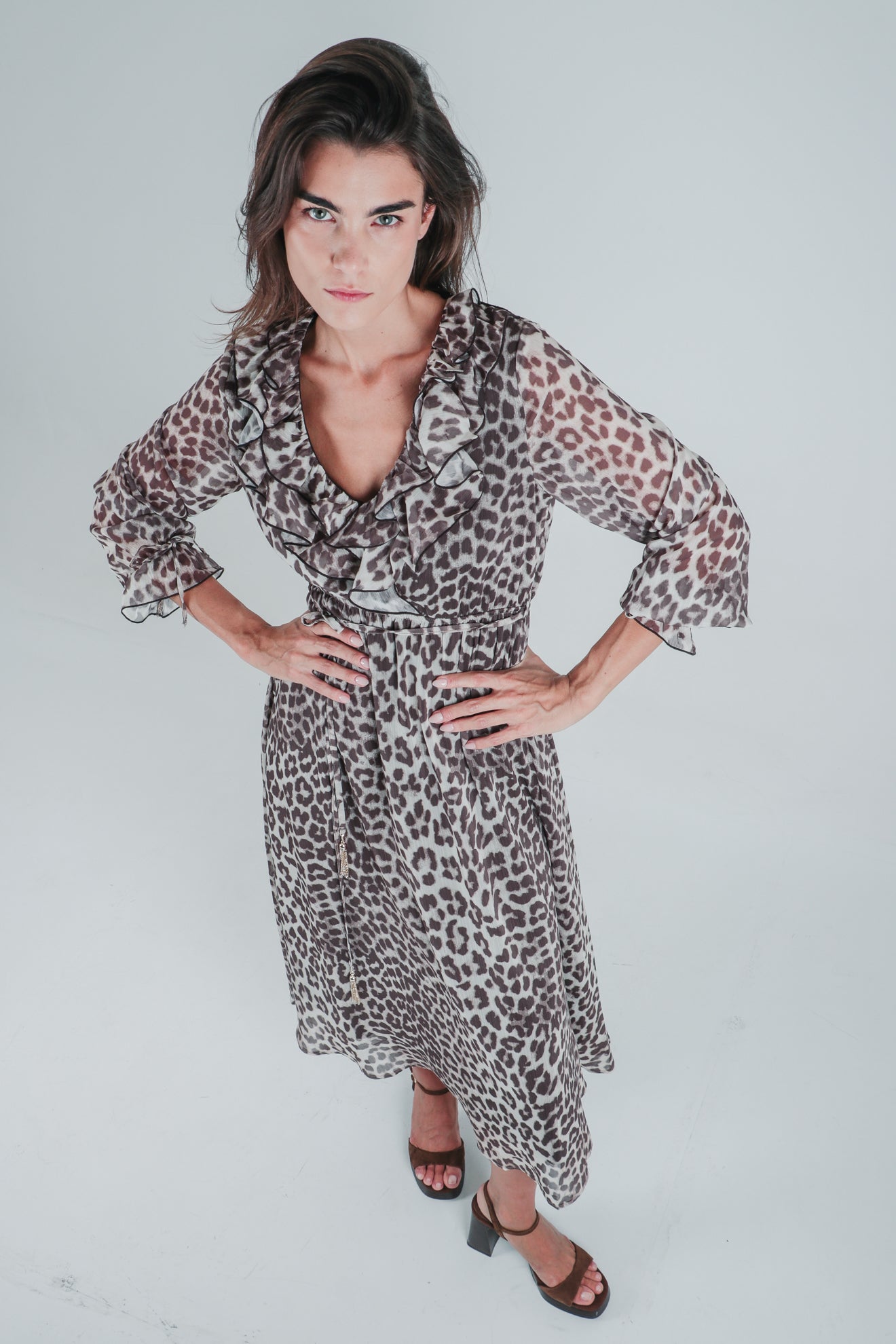 Φόρεμα animal print με βολάν