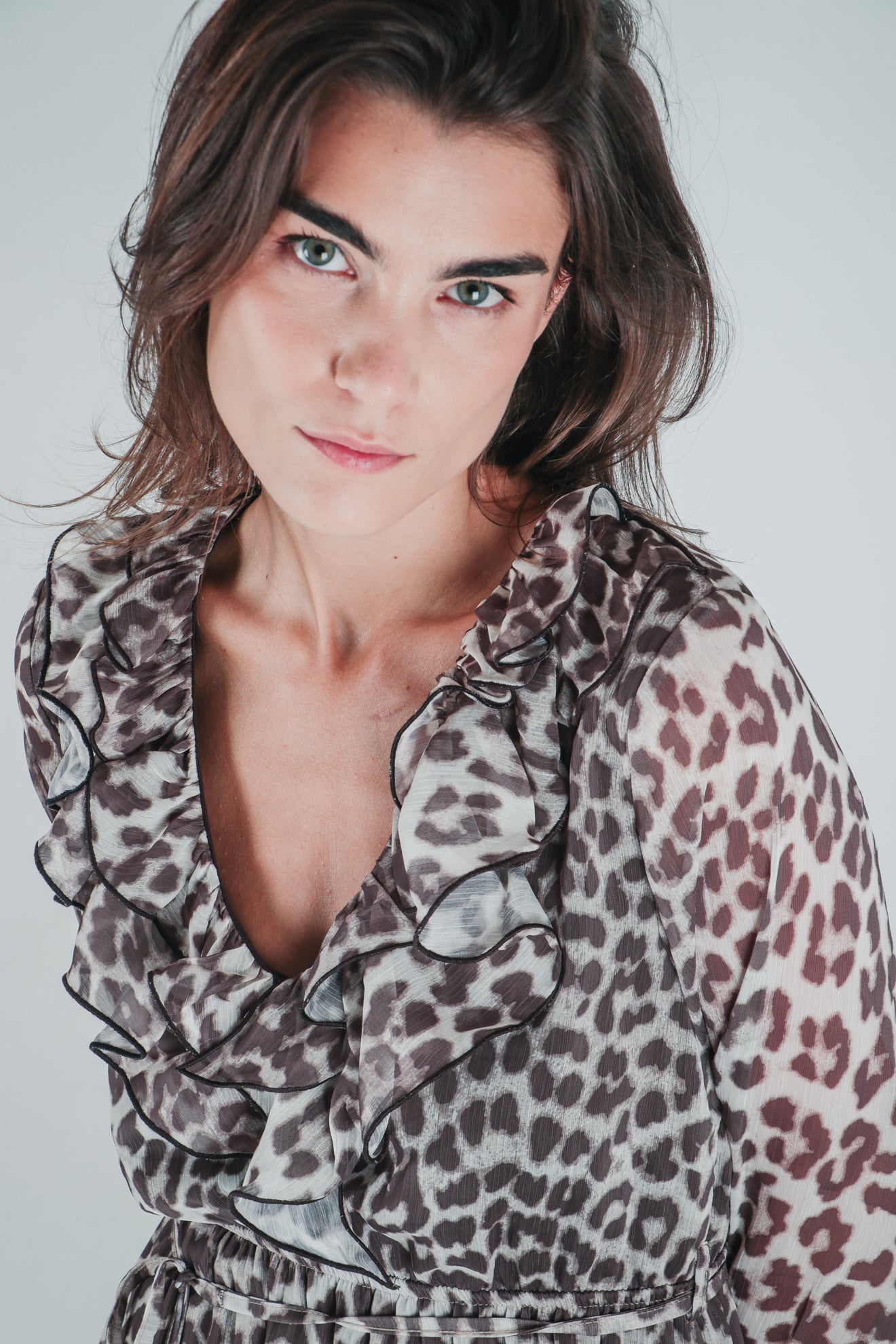 Φόρεμα animal print με βολάν