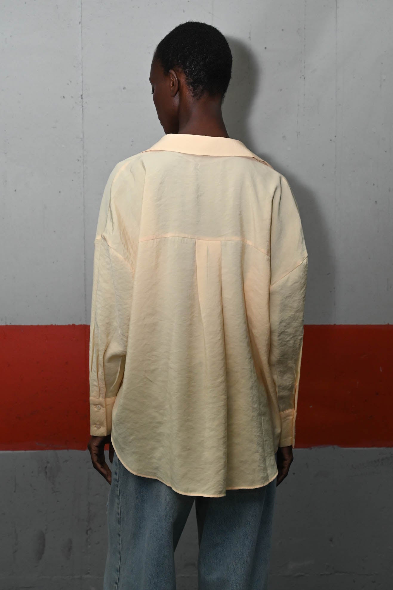 Πουκάμισο σε άνετη γραμμή